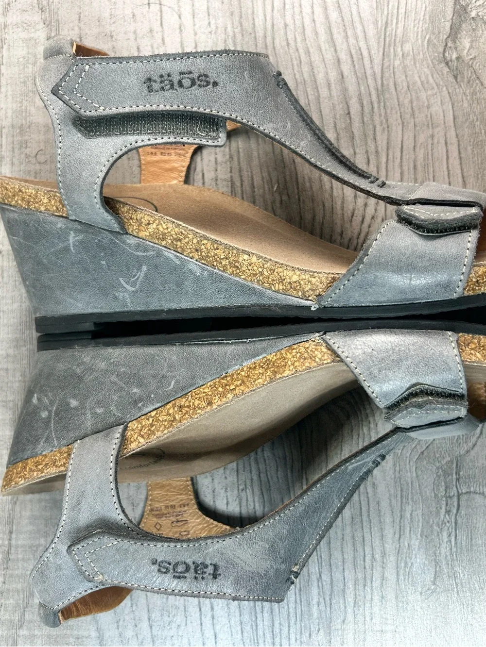 Taos Gray Suede Wedge Sandals - Comfortable Women’s Shoes Size 9-9.5